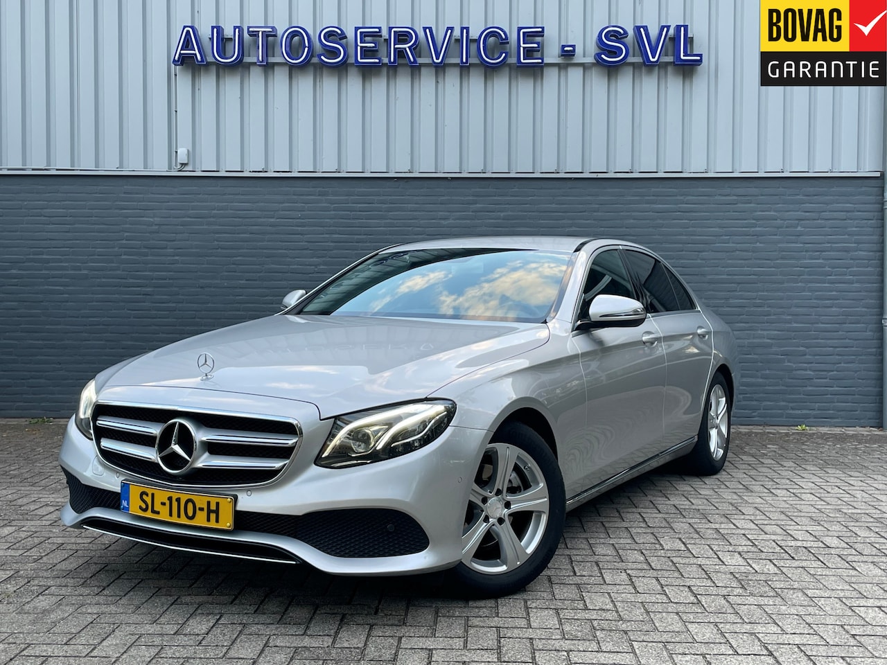 Mercedes-Benz E-klasse - 200 Sedan, Trekhaak - Dodehoekassistent - achteruitrijcamera - AutoWereld.nl