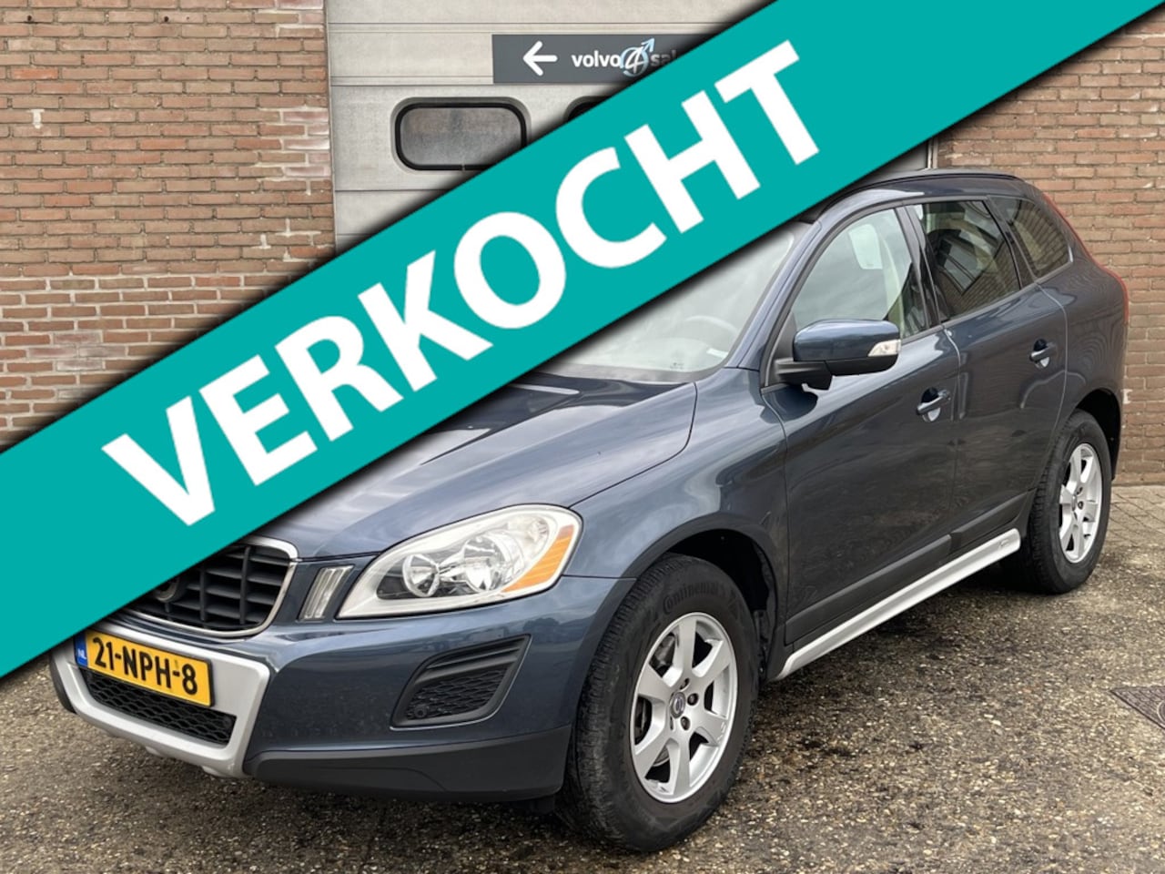 Volvo XC60 - 2.0 D3 Kinetic Automaat Blis 2010 - AutoWereld.nl