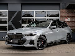 BMW 5-serie Touring - 530e xDrive M Sport Pro | Panorama | Driving Ass. + | 360 Camera | Harman/Kardon | Trekhaa