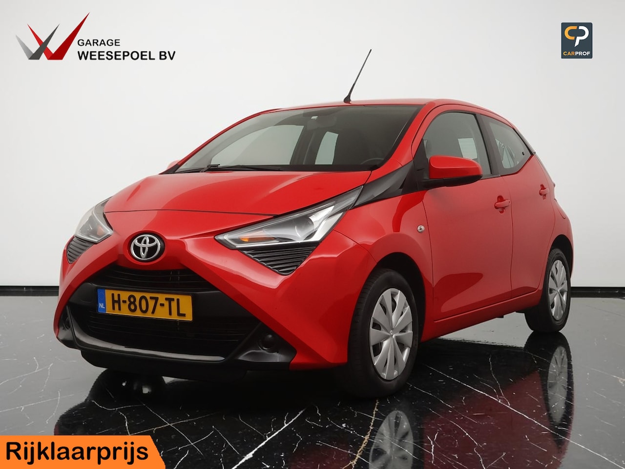 Toyota Aygo - 1.0 VVT-i X-Play Automaat - Navigatie via Apple Carplay/Android Auto - Camera - 12 maanden - AutoWereld.nl
