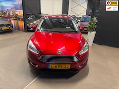 Ford Focus Wagon - 1.0 First Edition Airco, Trekhaak, Cruise