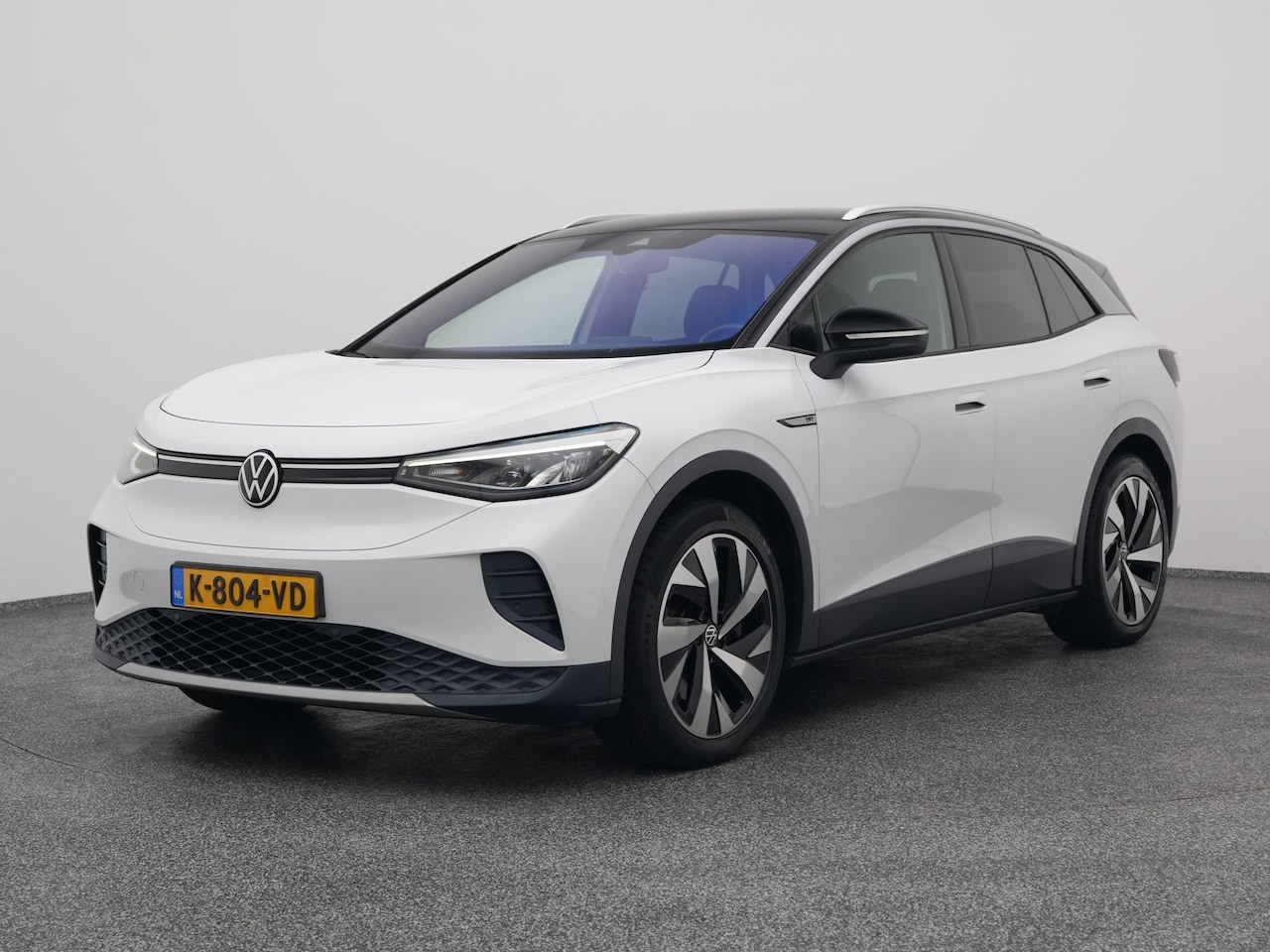 Volkswagen ID.4 - Life 77 kWh | ADAPTIVE | STOEL- EN STUURVERW. | TREKHAAK - AutoWereld.nl