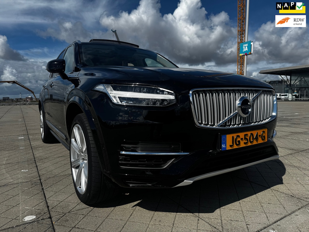 Volvo XC90 - 2.0 T8 TE AWD INSCRIPTION 7P. PANO, HEAD UP, TREK - AutoWereld.nl