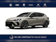 CUPRA Leon - 1.5 TSI e-Hybrid 272 6DSG VZ Performance | Achteruitrijcamera | Digitaal instrumentenpanee