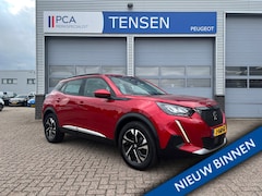 Peugeot 2008 - 1.2 100PK Allure | Trekhaak | Navigatie | DAB |