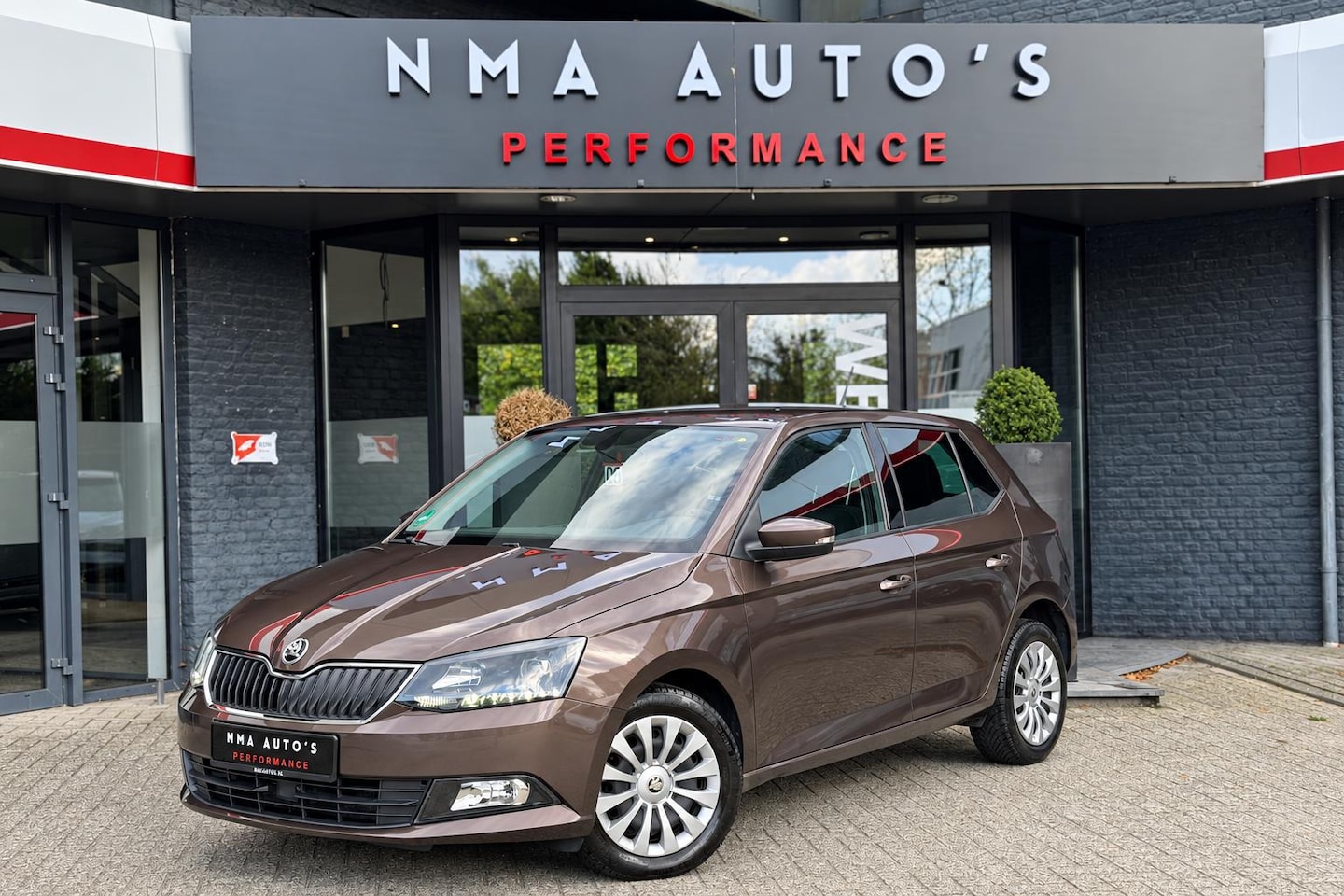 Skoda Fabia - 1.2 TSI Style CRUISE/AIRCO/NIEUW MODEL/5DRS/2E EIGENAAR/VOLLEDIG DEALER ONDERHOUDEN/ELEKT. - AutoWereld.nl