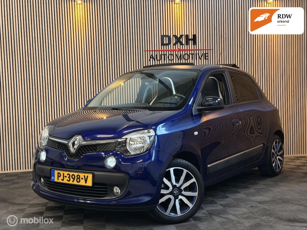 Renault Twingo - 0.9 TCe Iconic Special Edition VOUWDAK LEDER - AutoWereld.nl