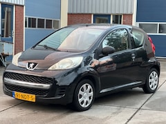 Peugeot 107 - 1.0-12V XR