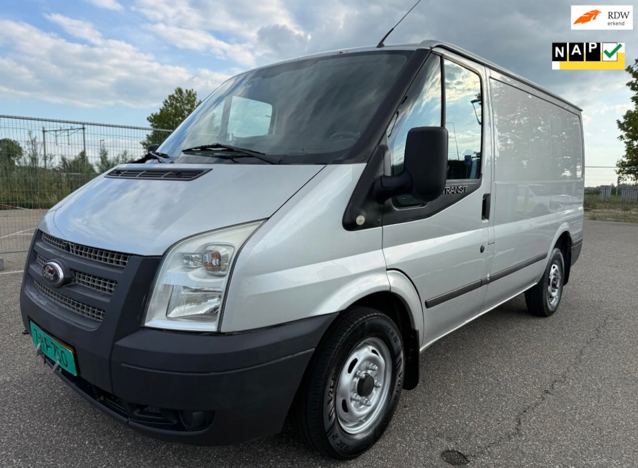 Ford Transit - 260S 2.2 TDCI Economy Edition Ex Btw - AutoWereld.nl