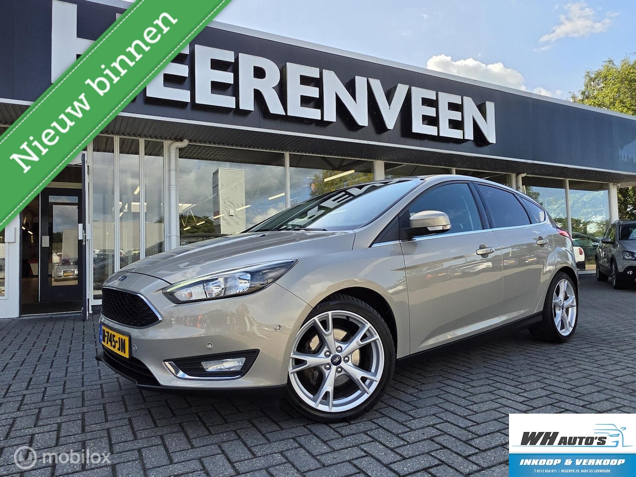 Ford Focus - 1.5 Titanium Edition | Cam | Trekhaak| Navi - AutoWereld.nl