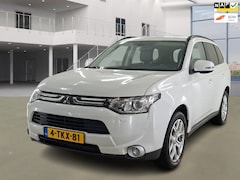 Mitsubishi Outlander - 2.0 Instyle|7PERSOONS|AUTOMAAT|ORIGINEEL NL MET NAP