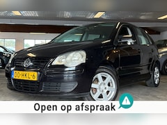 Volkswagen Polo - 1.4-16V Comfortline|NAP|APK06-27|NweDBRiem|Airco|Cruise|LMV|Bluetooth|
