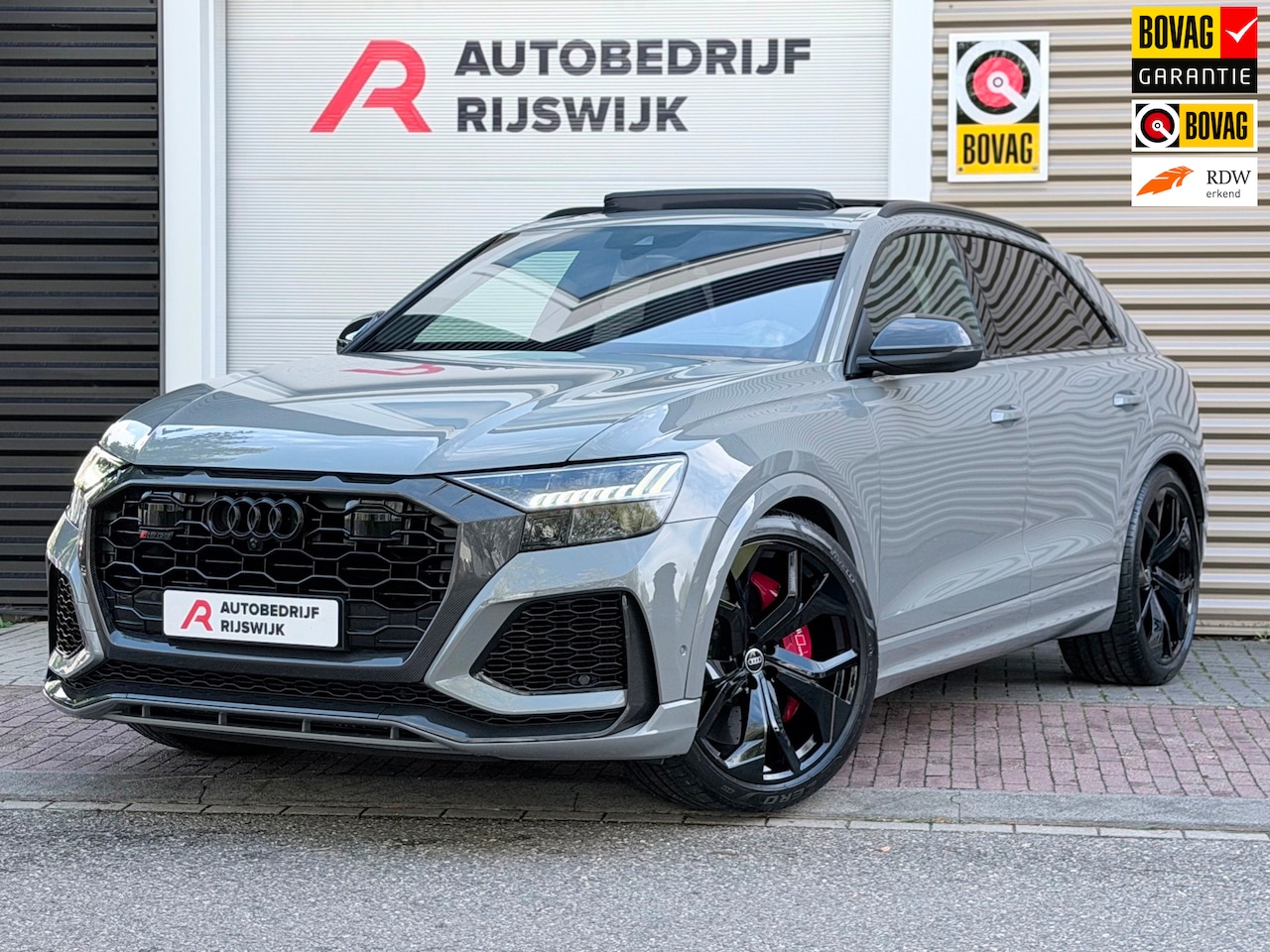 Audi Q8 - 4.0 TFSI RS Q8 quattro Carbon/Keramisch/HuD - AutoWereld.nl