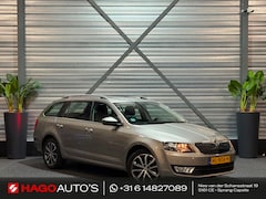 Skoda Octavia Combi - 1.4 TSI Greentech Edition DSG/NAVI/CRUISE/CAMERA/TREKHAAK/PARK-PILOT/CLIMATE/STOELVERW/NAP