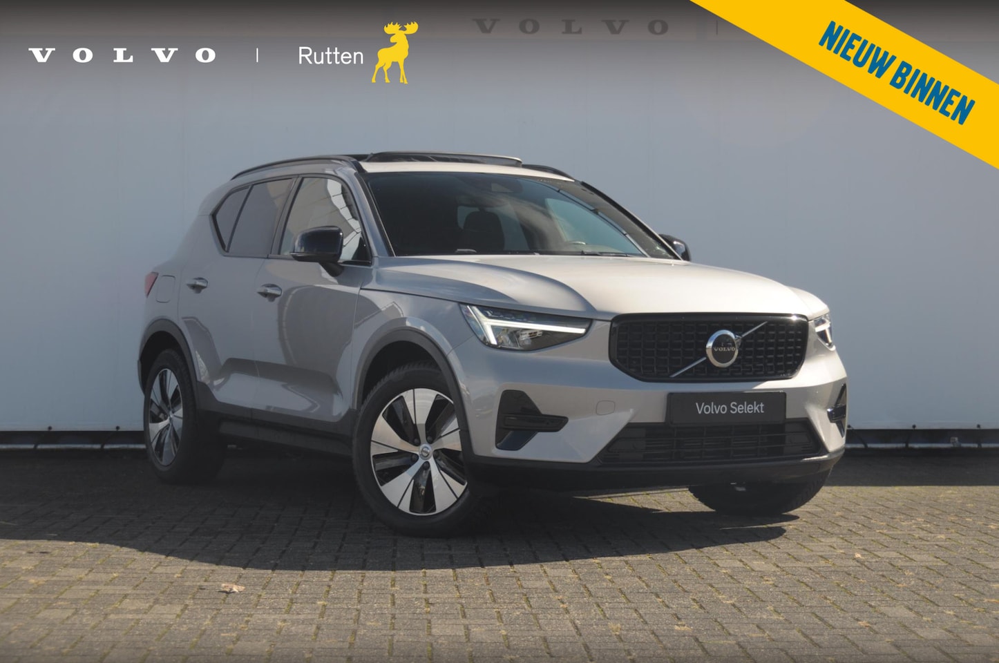 Volvo XC40 - T4 211PK Plug-in hybrid Plus Dark / Panoramadak / Elektrische stoelen / Harman Kardon audi - AutoWereld.nl