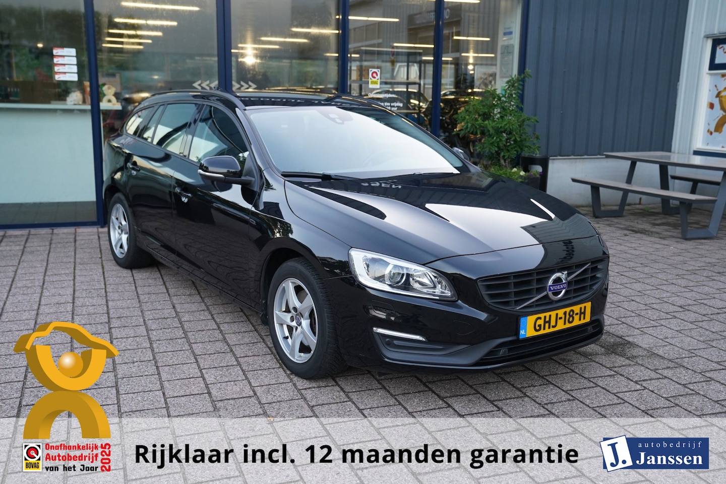 Volvo V60 - 1.5 T3 Polar | Prijs rijklaar incl. 12 mnd garantie | Lmv Navi Pdc Bluetooth Stoelverwarmi - AutoWereld.nl