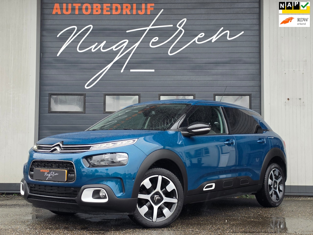 Citroën C4 Cactus - 1.2 PureTech Shine Automaat/Trekhaak/Carplay/Leer - AutoWereld.nl