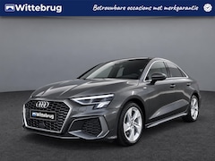 Audi A3 Limousine - 30 TFSI 110pk S edition / 2X S-Line / Navigatie / Climatecontrol / Parkeersensoren achter
