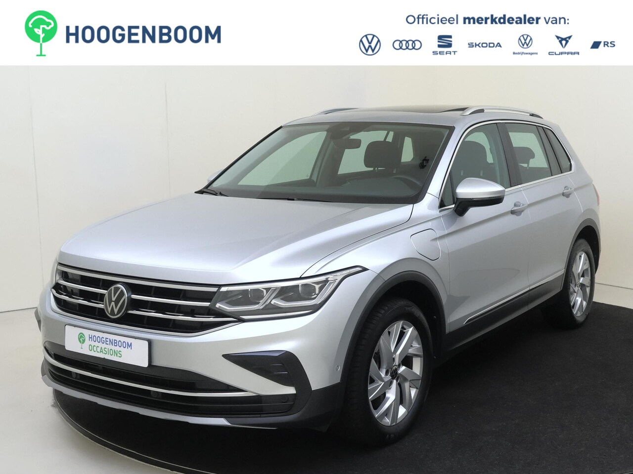 Volkswagen Tiguan - 1.4 TSI eHybrid Elegance | SoH 89% | Panoramadak | Trekhaak | Achteruitrijcamera | ErgoAct - AutoWereld.nl