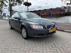 Volvo S80 - 1.6 T4 Kinetic_AUTOMAAT-AIRCO_NAVI_NETTE AUTO