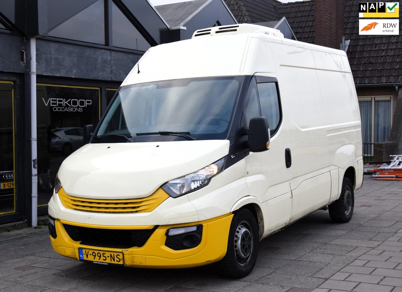 Iveco Daily - 35 S 14 300 35S14V 2.3 H3 L Koelwagen Vrieswagen motorschade - AutoWereld.nl