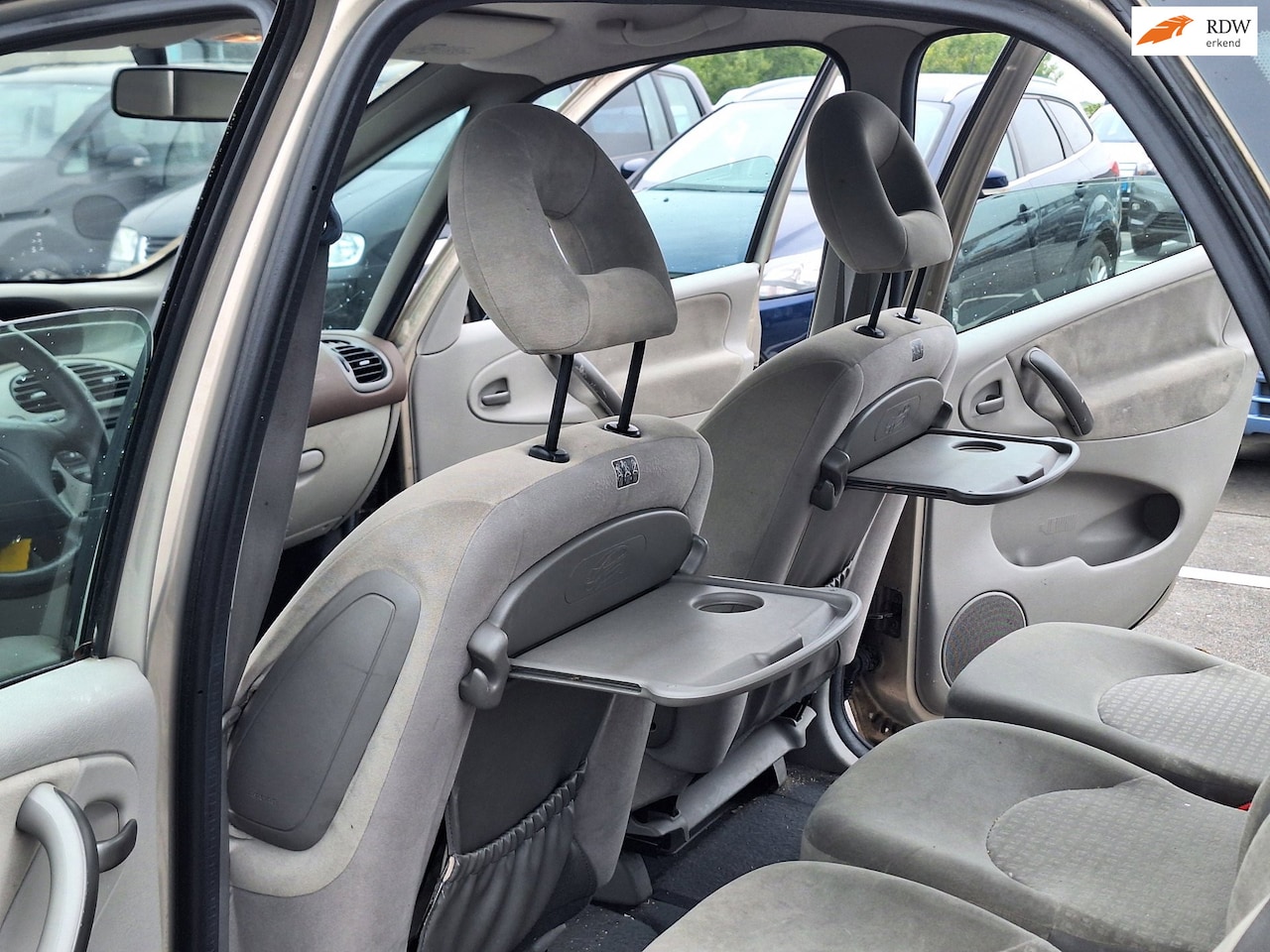 Citroën Xsara Picasso - €1149,-1.8i-16V APK AIRCO TREKHAAK - AutoWereld.nl