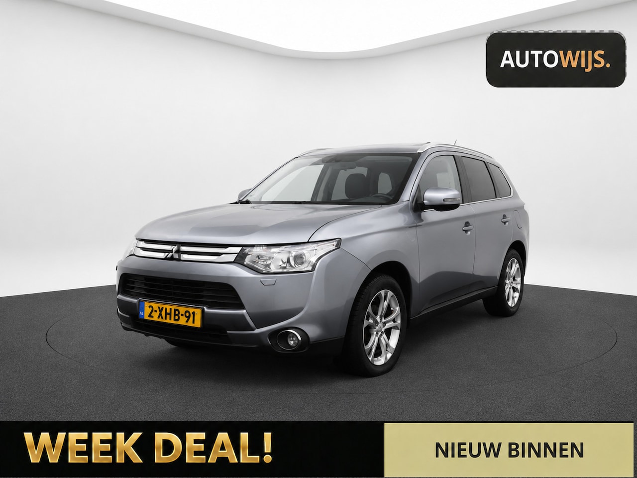 Mitsubishi Outlander - 2.0 Instyle+|7 PERSOONS|AUT|LEDER|AUT|CAMERA|NL AUTO|TREKHAAK|PANO - AutoWereld.nl