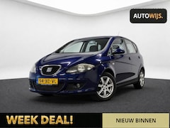 SEAT Altea - 2.0 FSI Lifestyle|LM-VELG|TREKHAAK|APK 7-2027|GROOT SCHERM