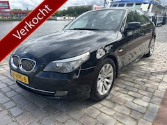 BMW 5-serie - 523i Business Line airco/ecc navigatie
