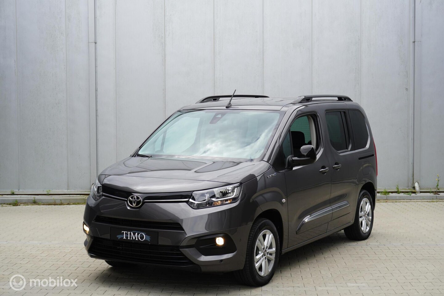 Toyota PROACE CITY Verso Electric - 5-Persoons Live 50 kWh - AutoWereld.nl