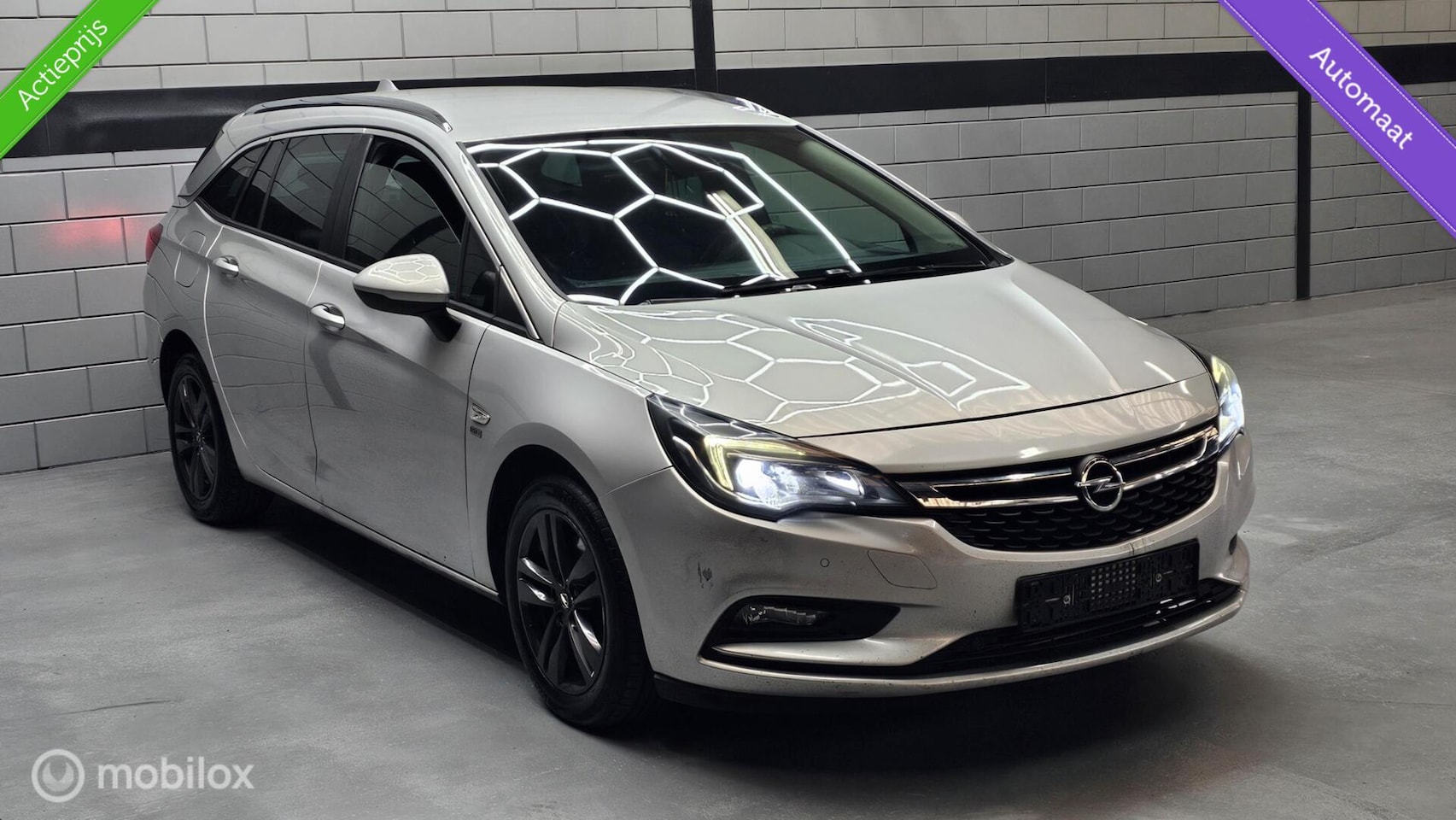 Opel Astra Sports Tourer - 1.6 CDTI Business Executive Bj 2019 - AutoWereld.nl
