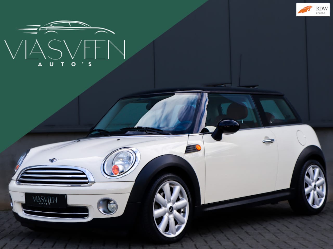 MINI 3-Deurs - 1.6 Cooper Chili Pano dak! LEER - AutoWereld.nl
