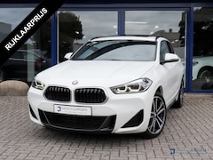 BMW X2 - sDrive20i High Executive Edition | M-Pakket | Cruise Control met Remfunctie | Pano | Stoel