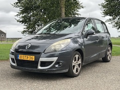 Renault Scénic - 1.9 dCi Privilege Rijdt perfect * incl beschadigingen