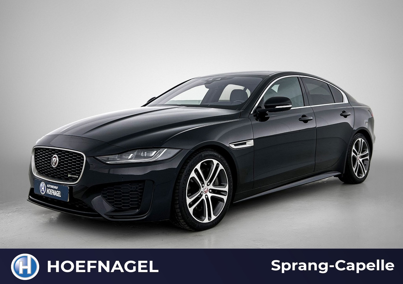 Jaguar XE - 2.0 P250 R-Dynamic SE | Camera | Cruise Control | CarPlay | - AutoWereld.nl