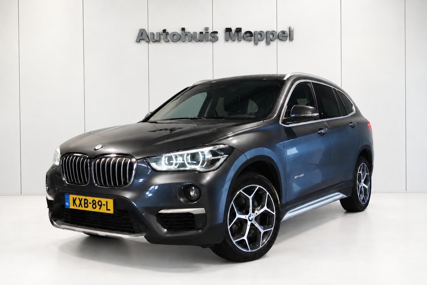 BMW X1 - sDrive20i X-Line*Adaptive-Cruise*Head-Up*LED+*NaviPro*HiFi - AutoWereld.nl