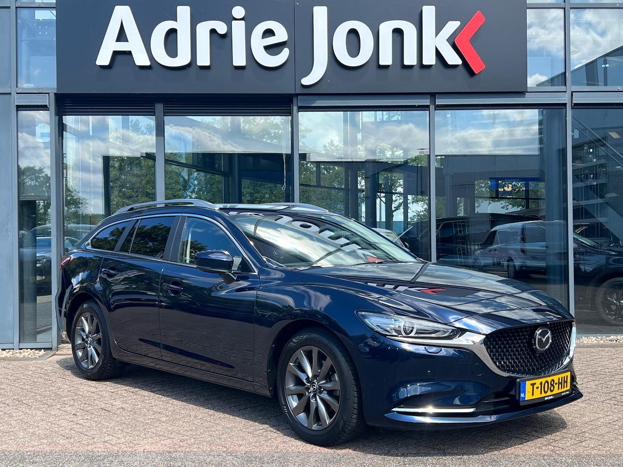 Mazda 6 Sportbreak - 2.0 SkyActiv-G 165 Centre-Line AUTOMAAT | TREKHAAK | 360gr CAMERA | APPLE CARPLAY? ANDROID - AutoWereld.nl