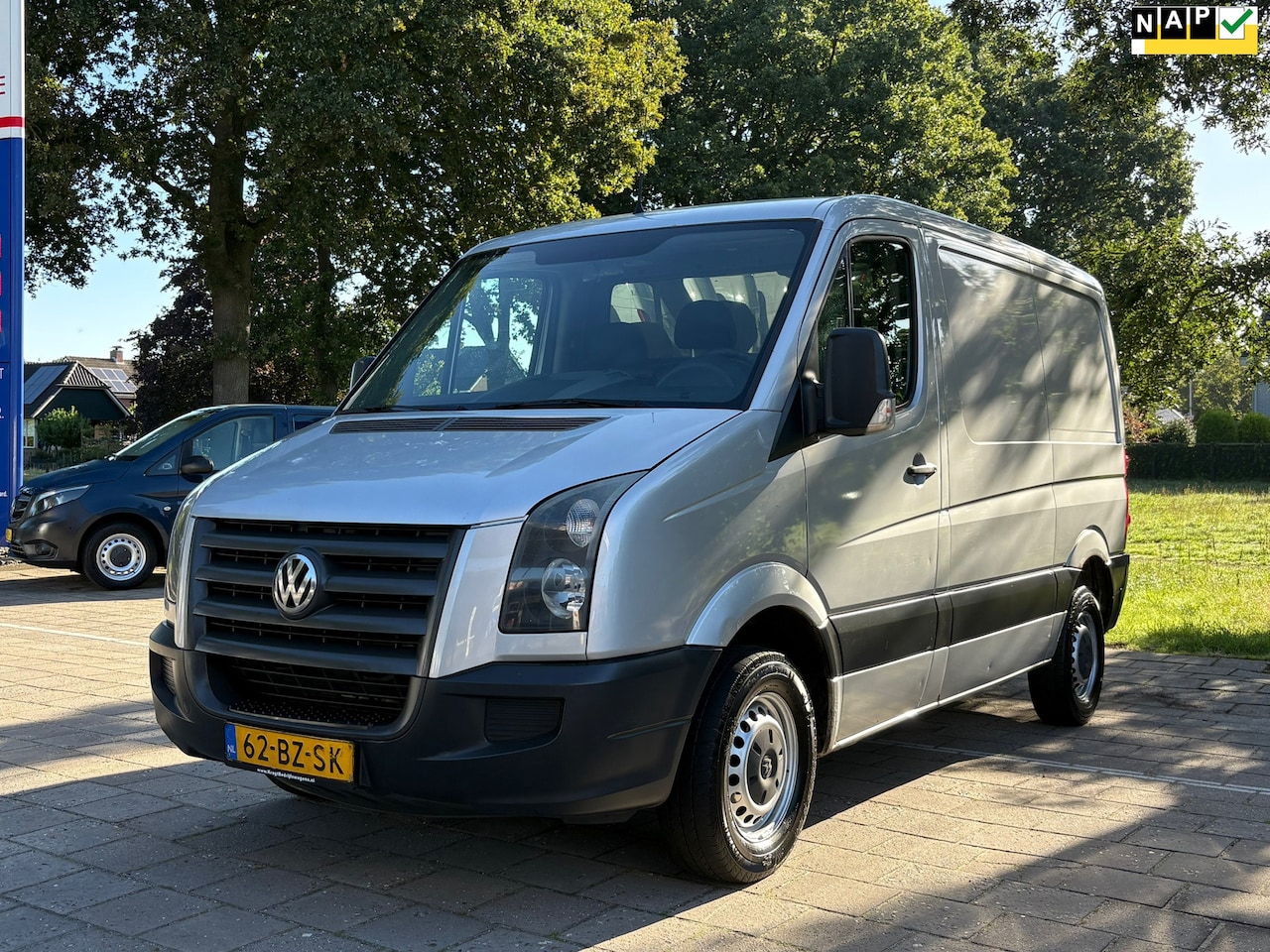 Volkswagen Crafter - 30 2.5 TDI L1H1 *Export* |cruise|airco|trekhaak 2000KG|radio|elektrische ramen - AutoWereld.nl