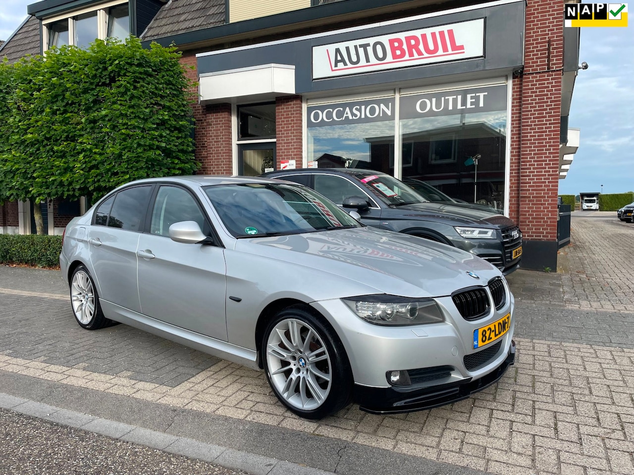 BMW 3-serie - 316i Business Line Nieuw type display|18 Inch|Navi|Apple Carplay - AutoWereld.nl