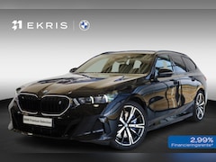 BMW i5 Touring - eDrive40 | M Sport Pro | Panoramadak | Driving Assistant | Comfort Access | Trekhaak