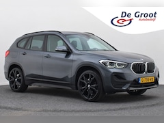 BMW X1 - xDrive20i Executive Edition LED, Apple Carplay, Head-Up, Camera, Trekhaak, DAB