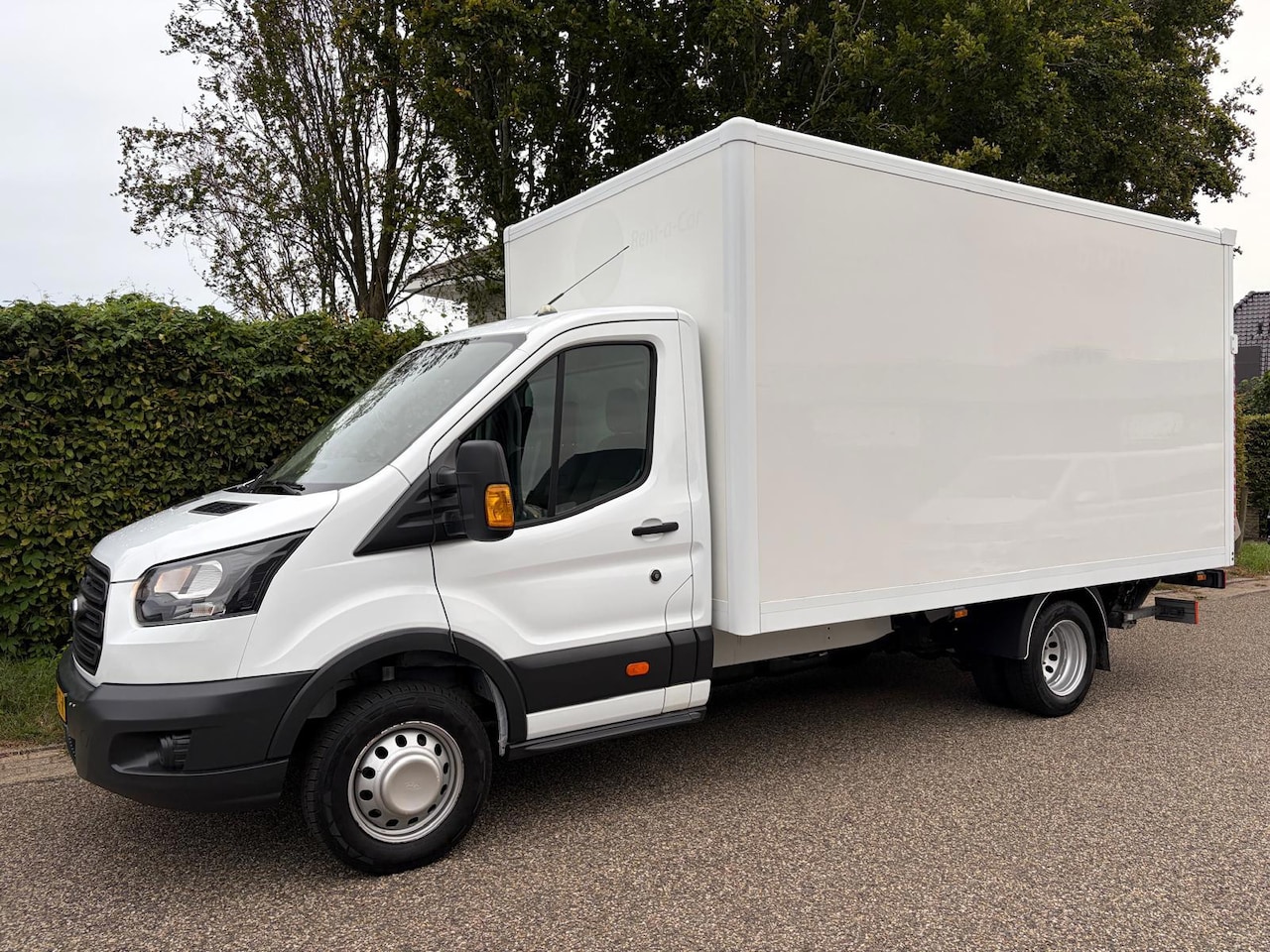 Ford Transit - 350 2.0 TDCI Euro 6 , Bakwagen met Laadklep , - AutoWereld.nl