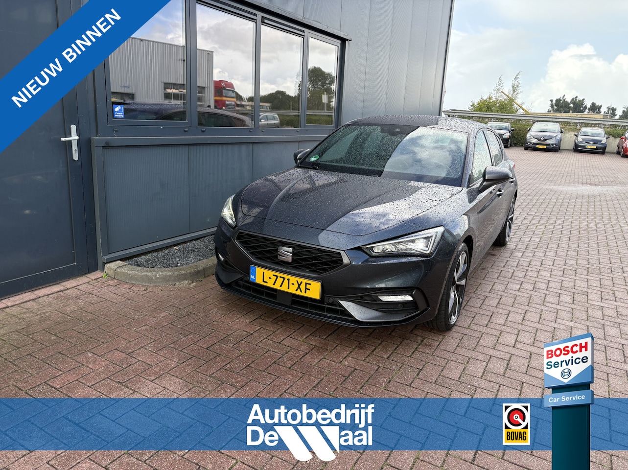 SEAT Leon - 1.5 eTSi DSG 150pk FR Bns. Intense KEYLESS/CAMERA/VIRTUAL/18INCH/WINTERPACK - AutoWereld.nl