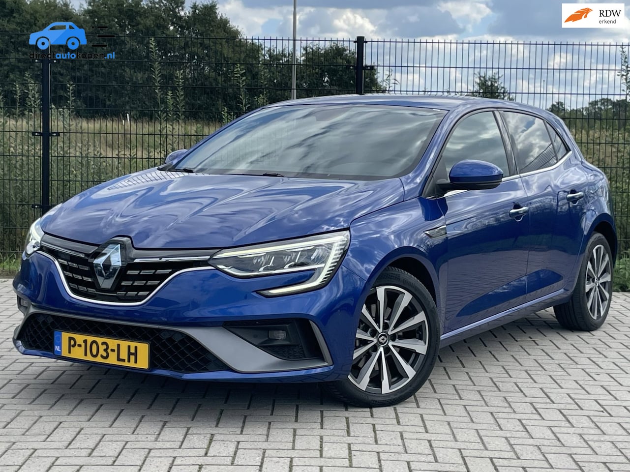 Renault Mégane E-Tech - 1.6 Plug-In Hybrid 160 R.S. Line | Camera | PDC | Keyless | - AutoWereld.nl
