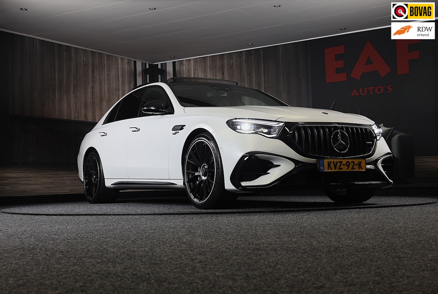 Mercedes-Benz E-klasse - AMG 53 4MATIC+ / Hyperscreen / Performance Zetels / Head Up / Verkoeling / 360 Camera / Me - AutoWereld.nl