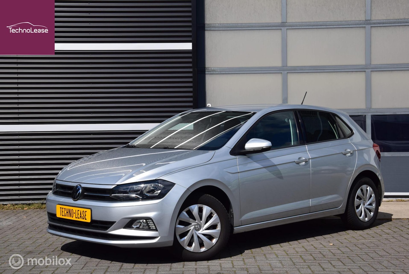 Volkswagen Polo - 1.0 TSI Comfortline Adaptieve Cruise Control Navi Apple Carplay - AutoWereld.nl
