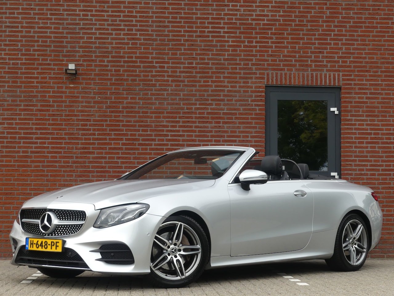 Mercedes-Benz E-klasse Cabrio - 200 Premium Plus AMG / Burmester / Dealer onderhouden - AutoWereld.nl