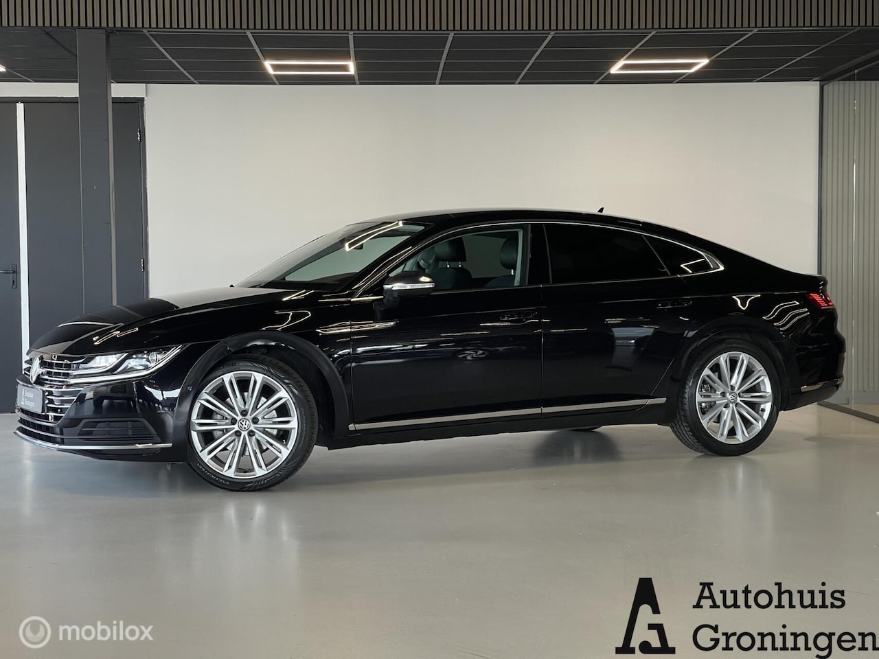 Volkswagen Arteon - 2.0 TDI Elegance | Bomvol | Trekhaak | Half Leder | 200.000 KM - AutoWereld.nl