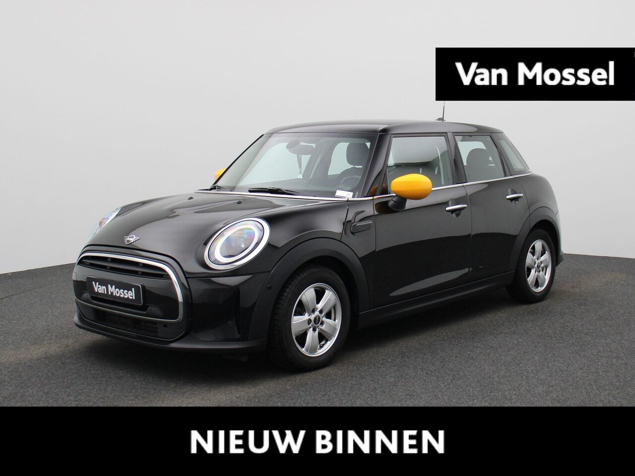 MINI 5-Deurs - 1.5 One Essential - AutoWereld.nl