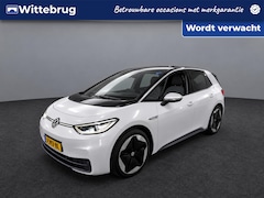 Volkswagen ID.3 - First Max 58 kWh / Pano / Navigatie / Camera / LED / Lichtmetaal 20 inch / App connect /